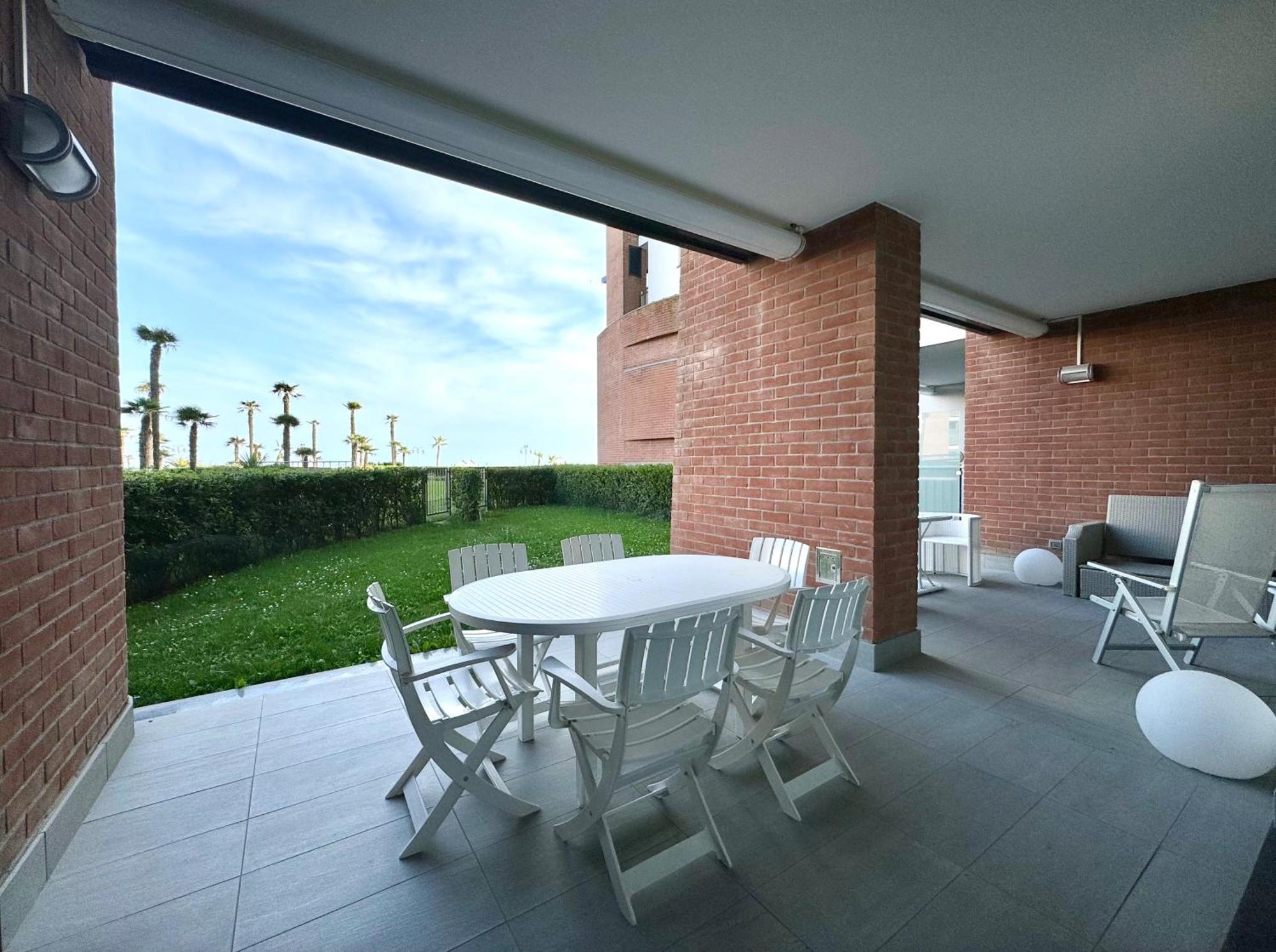 Frontemar Residenze Sul Mare - Carraro Immobiliare Jesolo - Family Apartments Ngoại thất bức ảnh